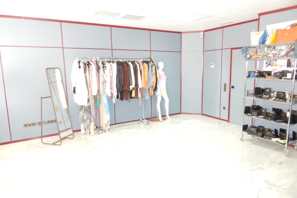 business-point-ibiza-showroom-4